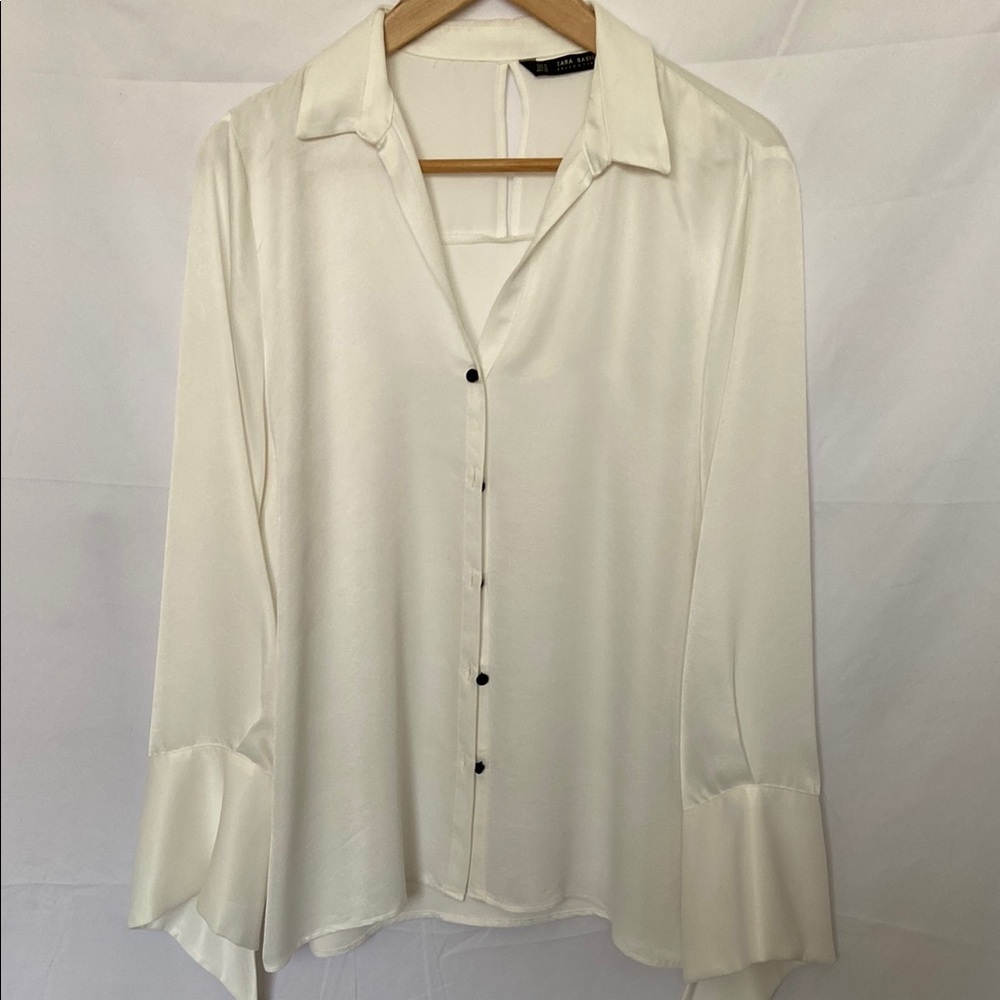 Zara Cream Long Sleeve Notched Collar Blouse
